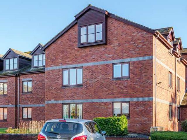 2 Bedroom Flat