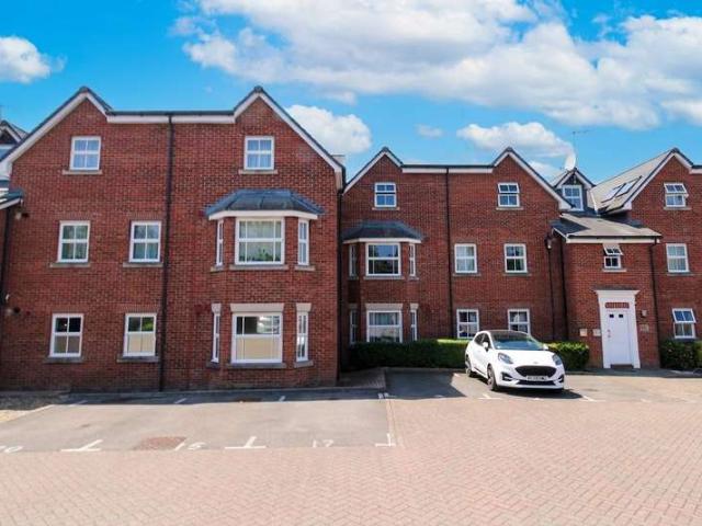 2 Bedroom Flat