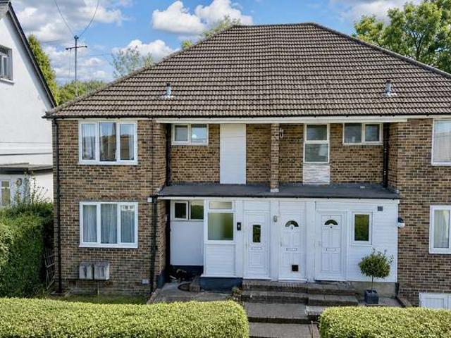 2 Bedroom Flat