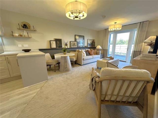 2 Bedroom Flat