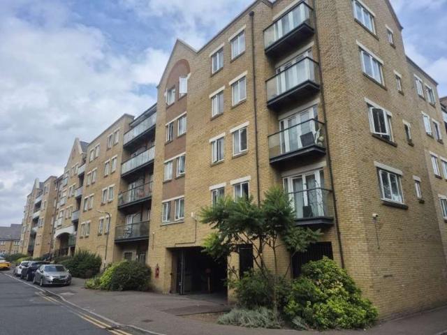 2 Bedroom Flat