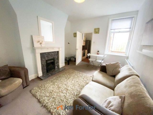 2 Bedroom Flat