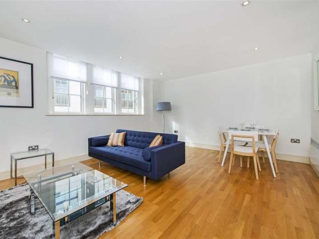 2 Bedroom Flat