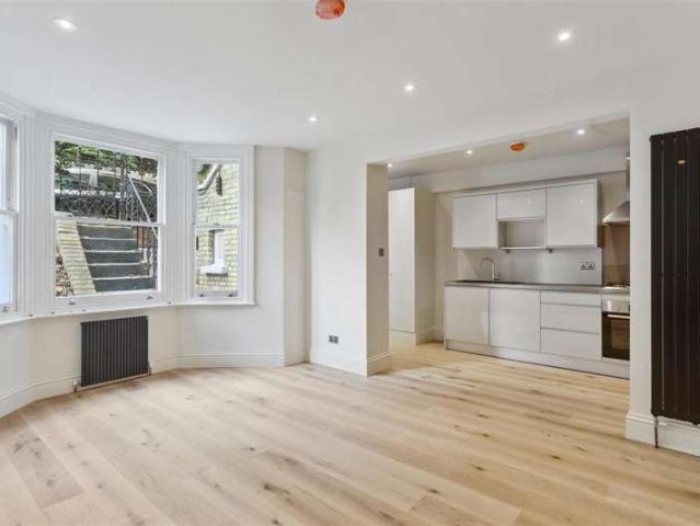 2 Bedroom Flat