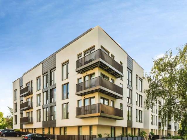 2 Bedroom Flat