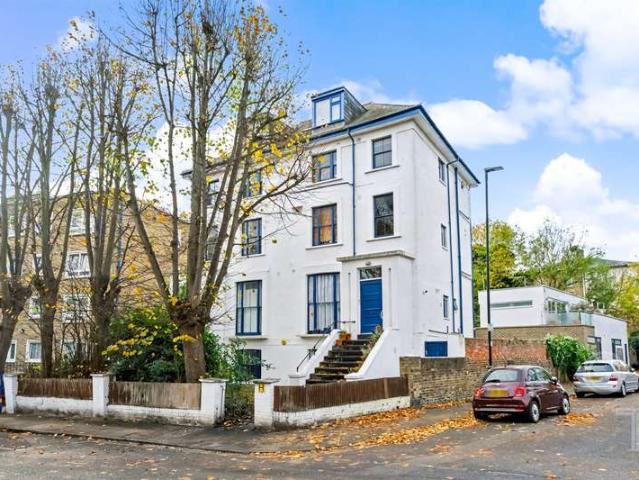 2 Bedroom Flat