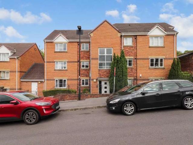 2 Bedroom Flat