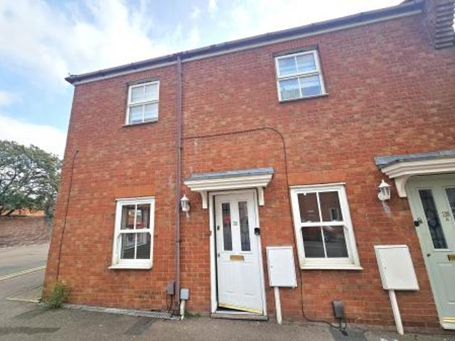 2 bedroom Flat To Let