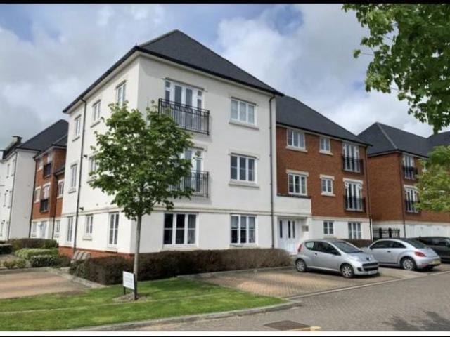 2 Bedroom Flat To Let