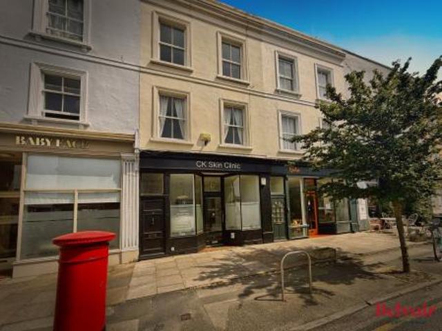 2 bedroom Flat To Let
