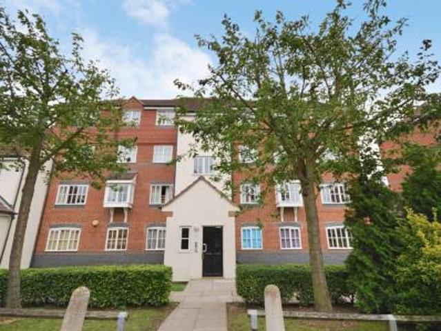 2 bedroom Flat To Let