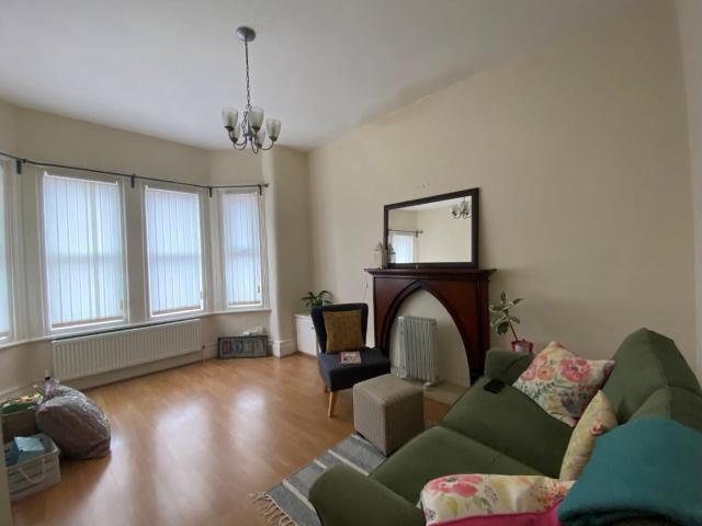 2 bedroom Flat to let