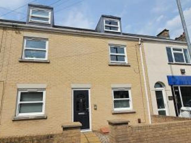 2 bedroom Flat To Let