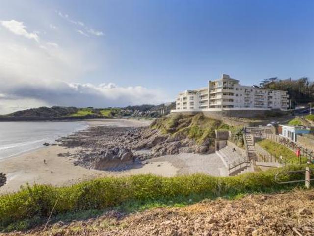 2 bedroom Flat To Let