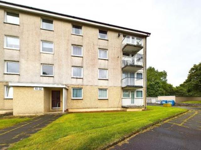 2 bedroom Flat To Let