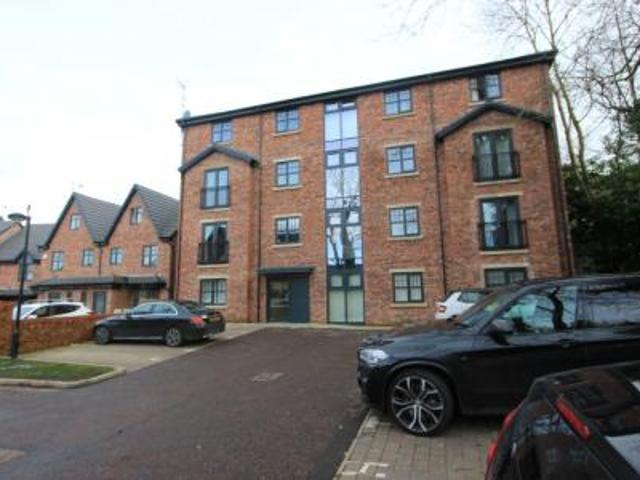 2 bedroom Flat To Let