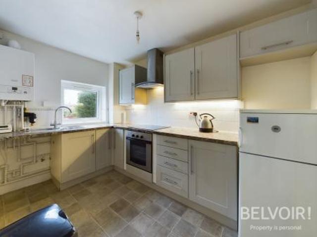 2 bedroom Flat To Let