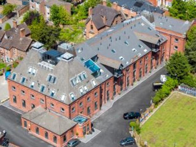 2 bedroom Flat To Let