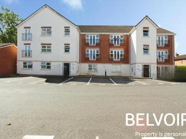 2 bedroom Flat To Let