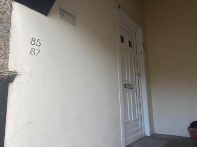 2 bedroom Flat To Let