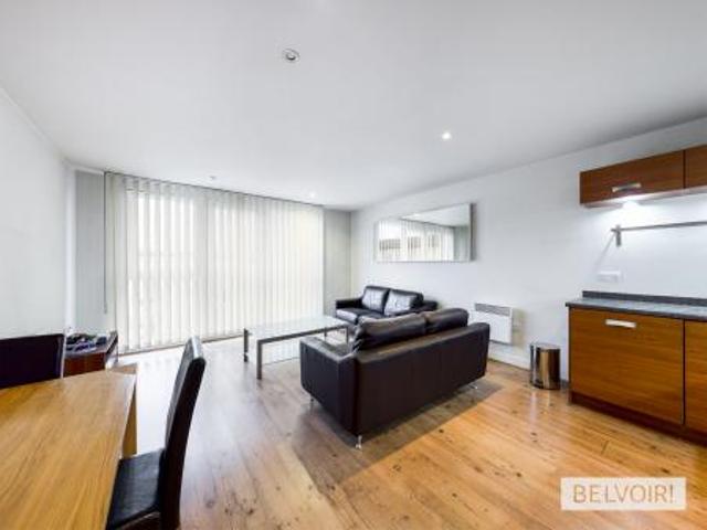 2 bedroom Flat To Let