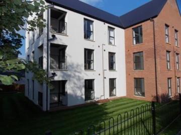 2 bedroom Flat To Let