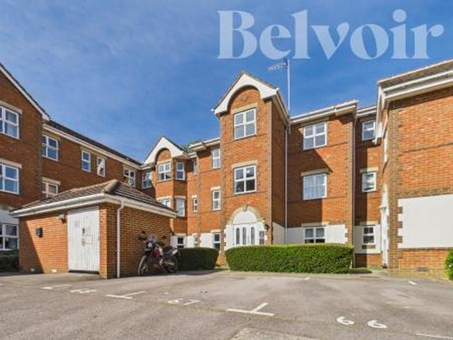 2 bedroom Flat To Let