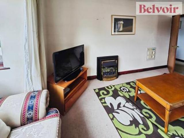 2 bedroom Flat To Let