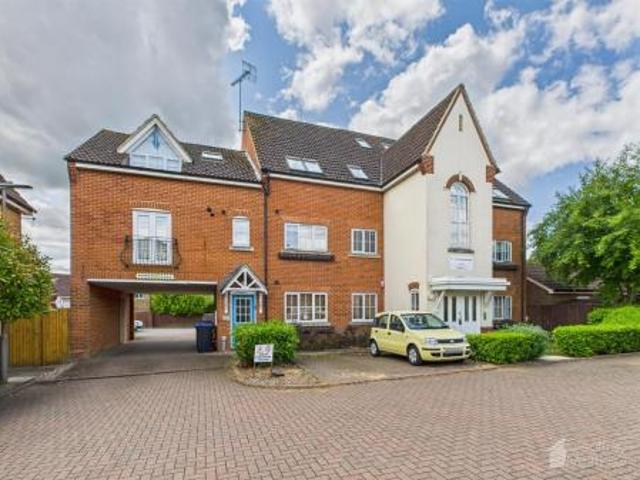 2 bedroom Flat To Let