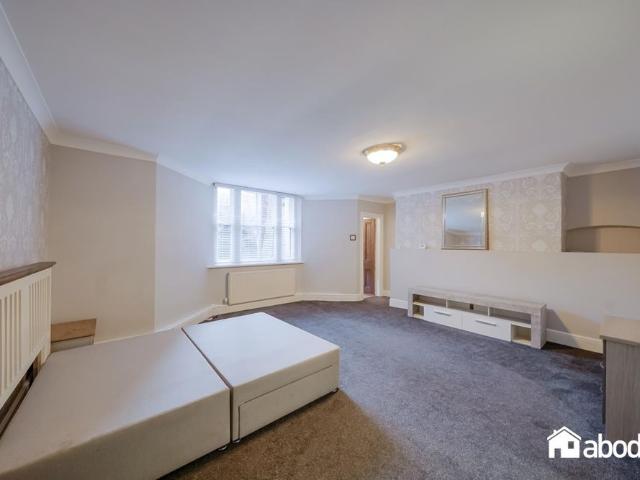 2 bedroom Flat to let