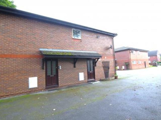 2 bedroom Flat To Let