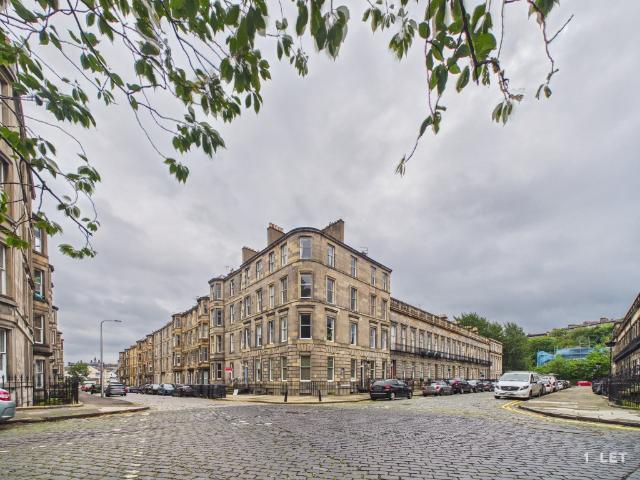 2 bedroom Flat to let | Furnished