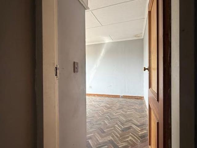 2 Bedroom Flat To Let in Bellevue East