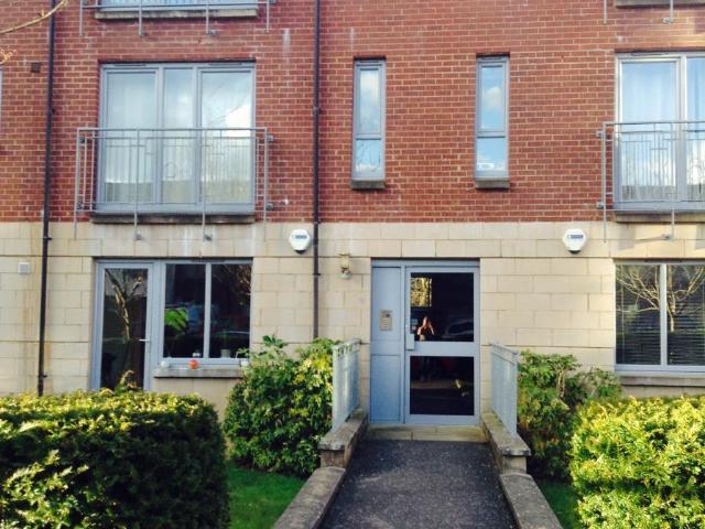 2 Bedroom Flat To Let in Glasgow, G20