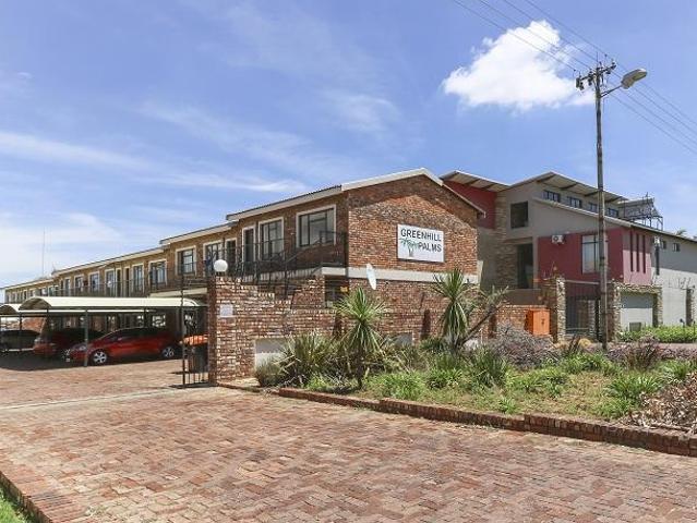 2 Bedroom Flat To Let in Greenhills