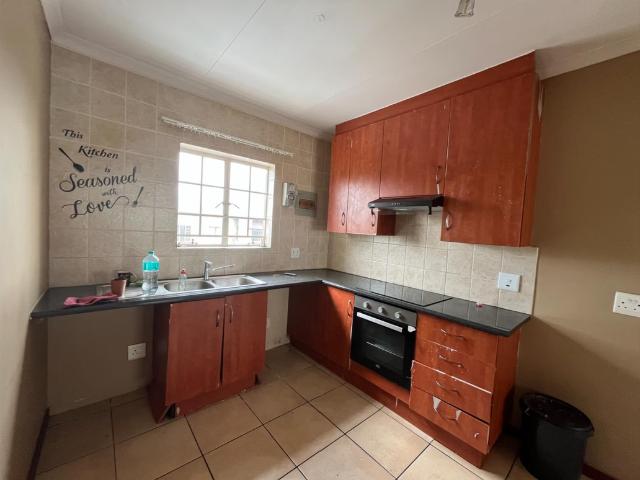 2 Bedroom Flat To Let in Evander