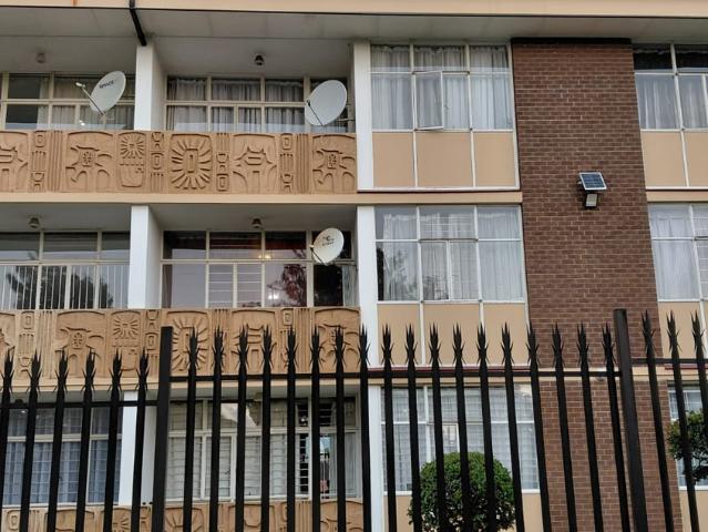2 Bedroom Flat To Let in Florida
