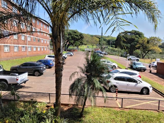 2 Bedroom Flat To Let in Fynnland
