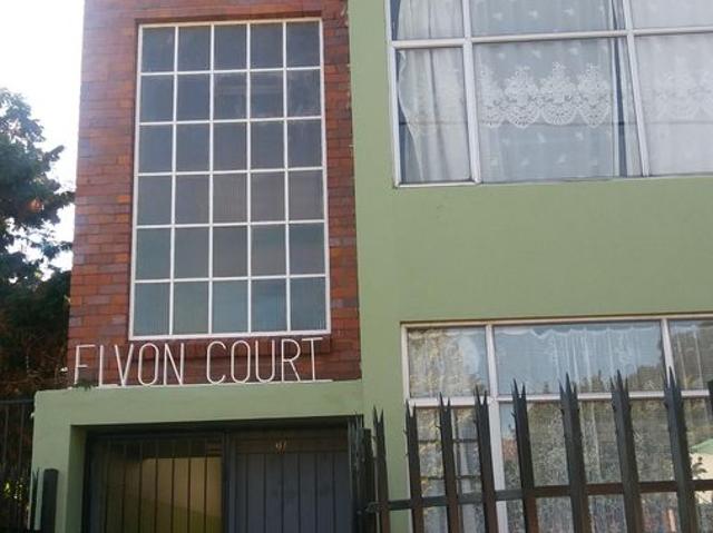 2 Bedroom Flat To Let in Haddon