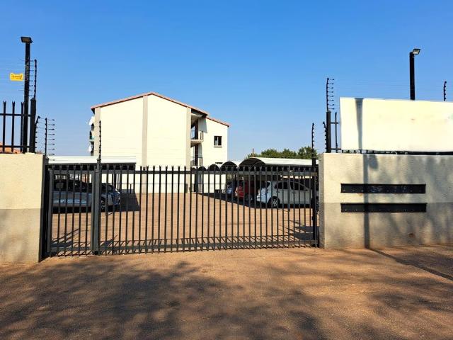 2 Bedroom Flat To Let in Mountain View