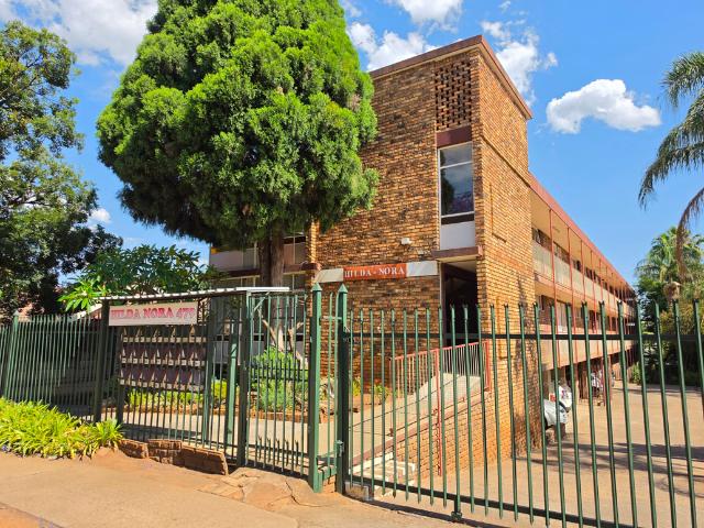 2 Bedroom Flat To Let in Mountain View