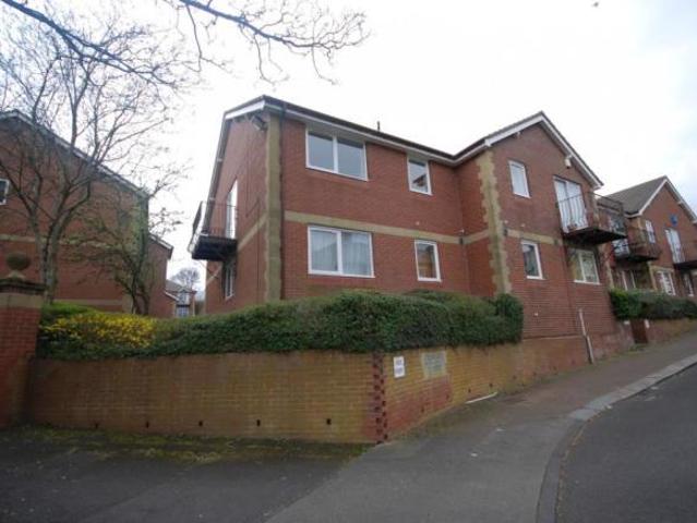 2 Bedroom Flat To Let in Newcastle upon Tyne, NE2