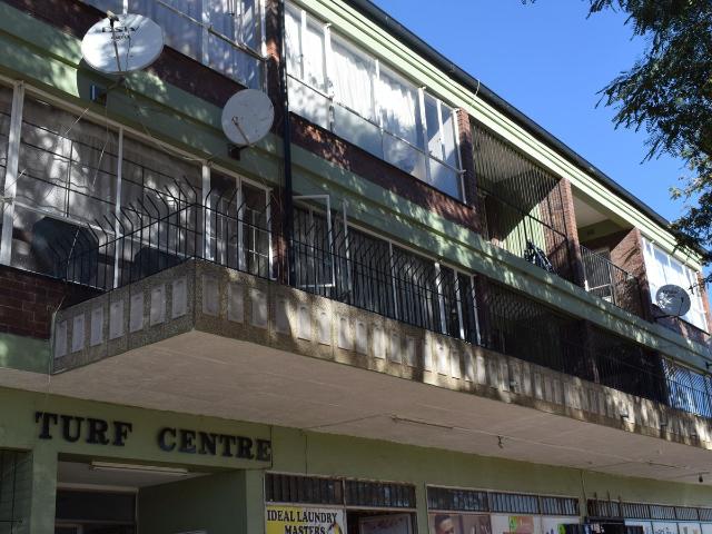 2 Bedroom Flat To Let in Rosettenville