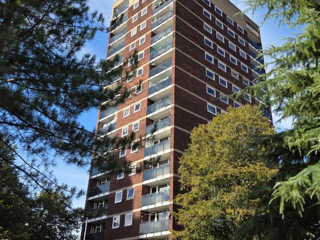 2 Bedroom Flat To Let in Tamworth, B79