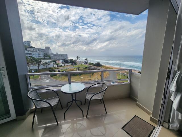 2 Bedroom Flat To Let in Umdloti Beach