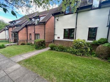 2 Bedroom Flat To Rent, Marlborough Road, Swindon SN3, 2 bed flat to rent, £1,050 pcm | PrimeLocation