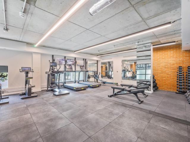 2 bedroom flat to rent on Heritage Walk, London