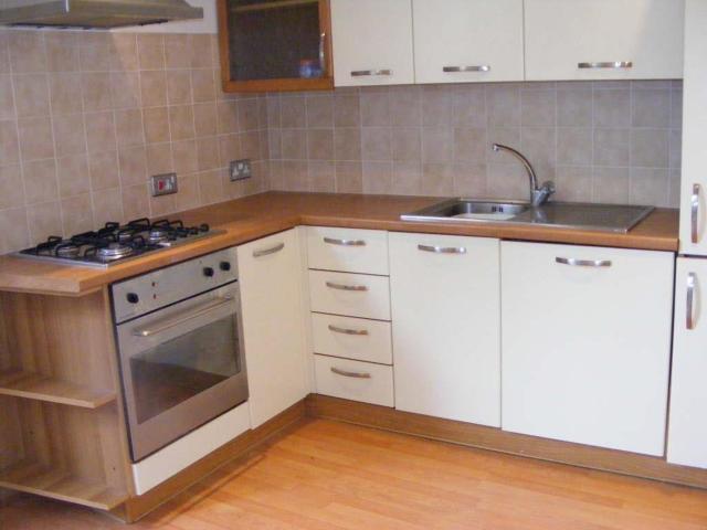 2 bedroom flat to rent on Portnall Road, London
