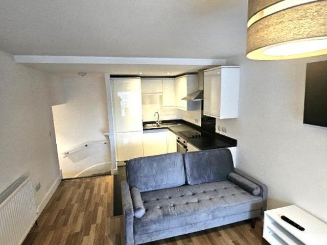 2 Bedroom Flat to Rent at Aberdeen City, Midstocket, Mount, Rosemount