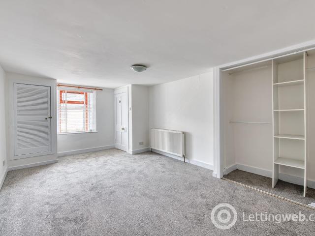 2 Bedroom Flat to Rent at Aberdeenshire, Mearns